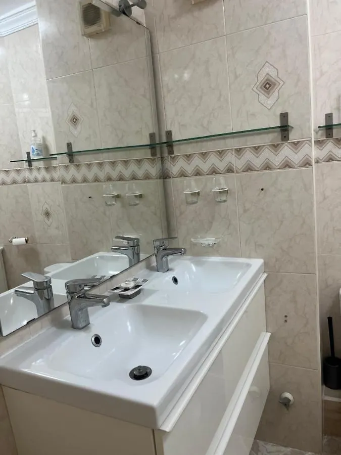 Estudio Fran Centro Internacional Algarrobo Costa 0*,  Ισπανία